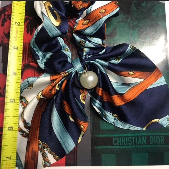 Silk Hair Ties - Picture 4 of 4